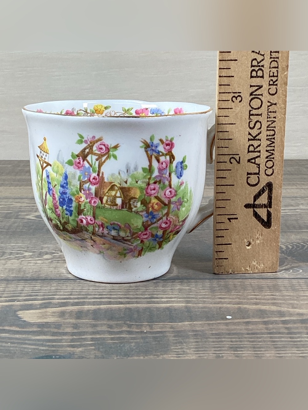 Vintage Bell Fine Bone China England ‘Rose Cottage’ Pattern Tea Cup & Saucer Set - Picture 15 of 16